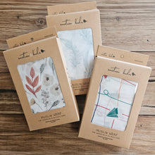 Load image into Gallery viewer, Little glider - Muslin swaddle