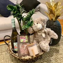Load image into Gallery viewer, Congratulations!! New Baby Plant Hamper
