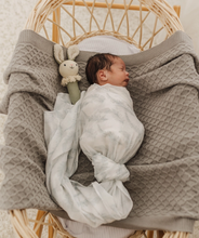 Load image into Gallery viewer, Cloud Feather - Muslin swaddle
